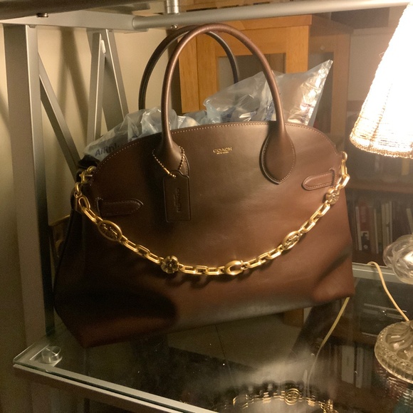 COACH Handbags - COACH SOFT EMPIRE BAG CARRYALL 40